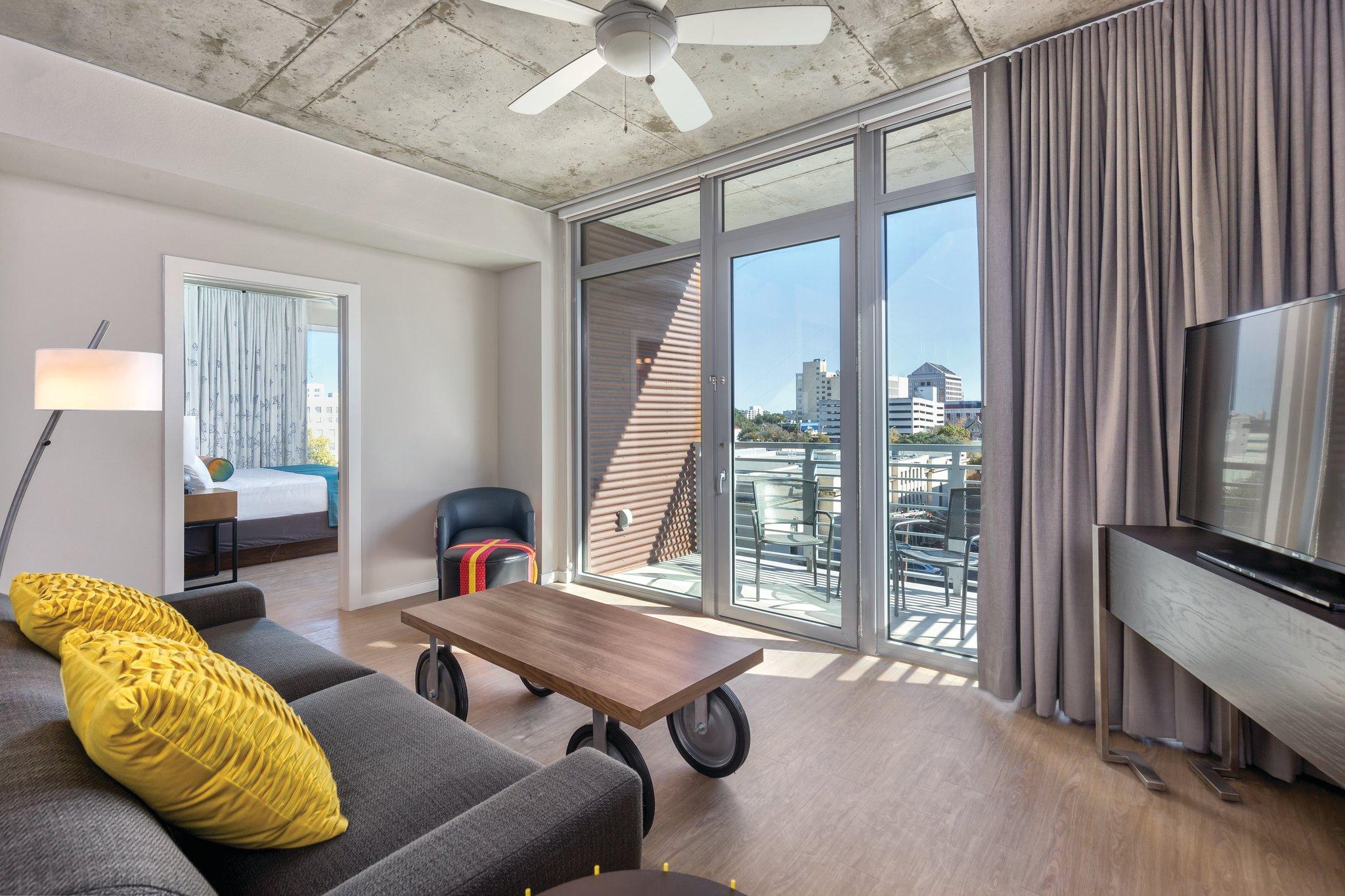 Club Wyndham Austin Hotell Exteriör bild